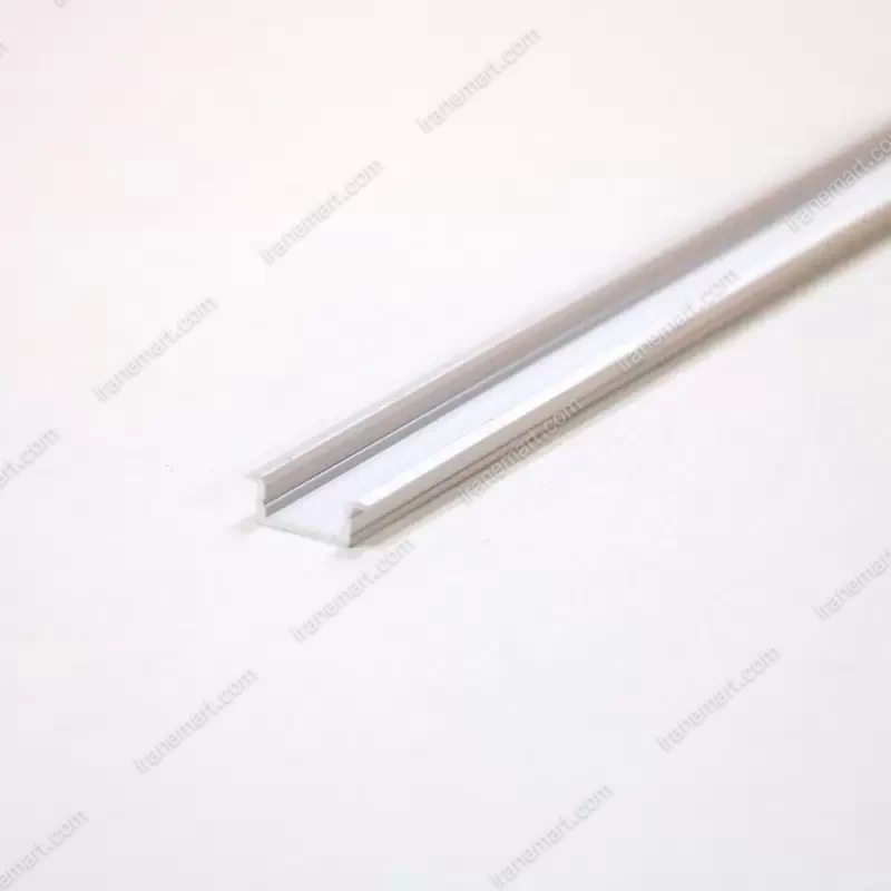 پروفیل نور T .Light 15 به همراه دیفیوزر